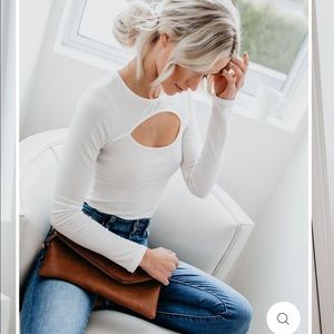 VICI white ribbed long sleeved top with cut out